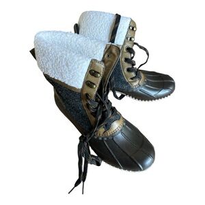 Women’s warm weather boots